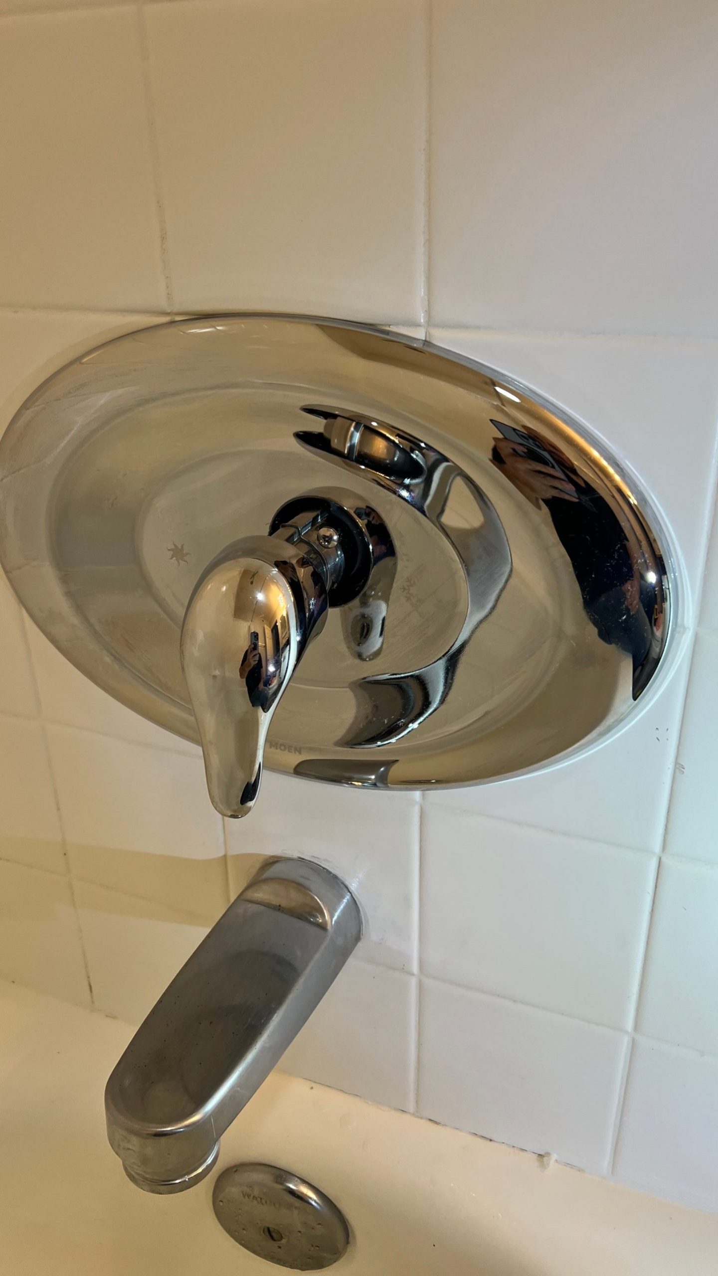 moen-chrome-tub-shower-valve-replacement