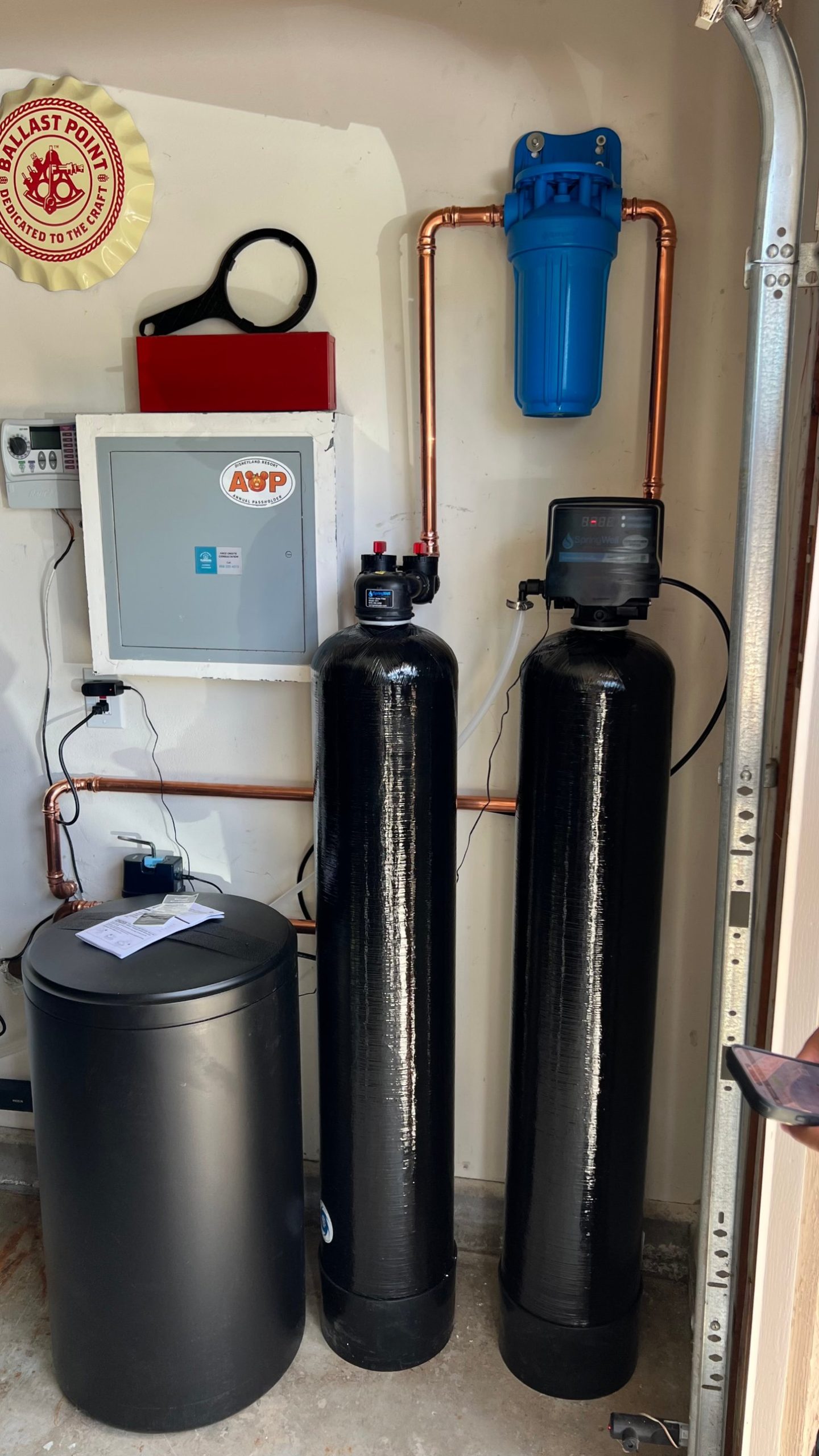 springwell-water-softener-carbon-filter-system-garage